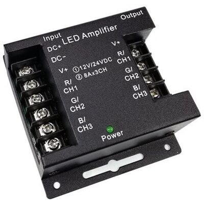 Amplificateur LED Optonica AC6326 - Amplificateur de signal pour bandes LED - Publicité Amplificateur LED Optonica AC6326 - Amplificateur de signal pour bandes LED - Publicité