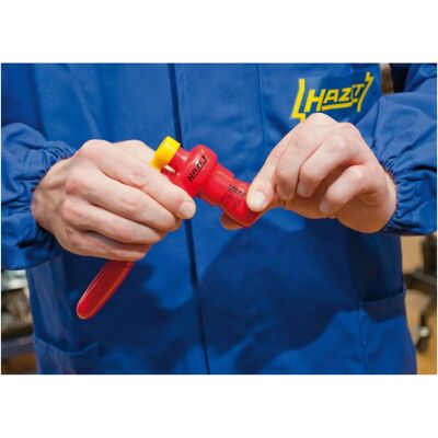 Hazet 880KV-12 Schutzisolierter Steckschlüssel - 12mm - Stecknuss Hazet 880KV-12 Schutzisolierter Steckschlüssel - 12mm - Stecknuss