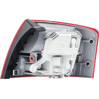 Feu arrière ULO 1014001 Gauche - Car Tail Light Feu arrière ULO 1014001 Gauche - Car Tail Light