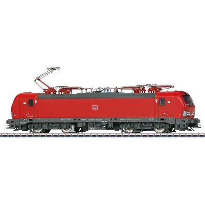 Märklin 39329 - HO Scale Locomotive with Sound & Lights Märklin 39329 - HO Scale Locomotive with Sound & Lights