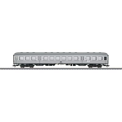 Märklin Modellbahn Personenwagen - Silber - Epoche IV Märklin Modellbahn Personenwagen - Silber - Epoche IV
