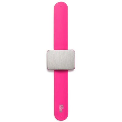 Prym Prym Love Magnetic Arm Pin Cushion - Sewing Accessory Prym Prym Love Magnetic Arm Pin Cushion - Sewing Accessory