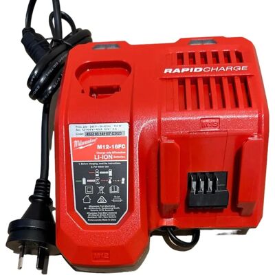 Milwaukee M12-18FC 12-18V Fast Dual Port Multi-Voltage Li-ion Charger - Body Only Milwaukee M12-18FC 12-18V Fast Dual Port Multi-Voltage Li-ion Charger - Body Only