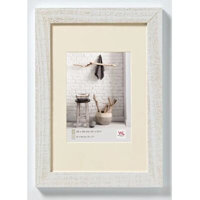 Cadre en bois blanc Walther - 13x18 cm - Design rustique Cadre en bois blanc Walther - 13x18 cm - Design rustique