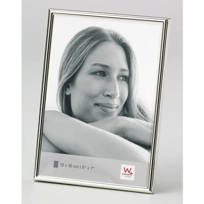 Walther Design Chloe Zilveren Fotolijst 13x18 cm Walther Design Chloe Zilveren Fotolijst 13x18 cm