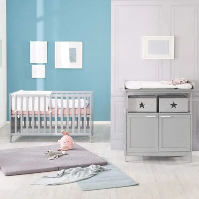 Ensemble Mobilier Bébé Roba Hamburg - Lit et Commode à Langer, Taupe - Publicité Ensemble Mobilier Bébé Roba Hamburg - Lit et Commode à Langer, Taupe - Publicité