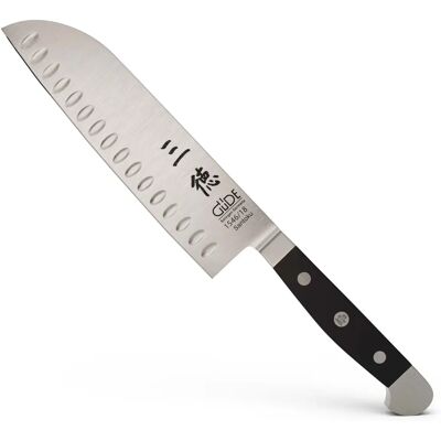 Güde Alpha Santoku-kniv - Granton kant - 18cm Kjøkkenkniv Güde Alpha Santoku-kniv - Granton kant - 18cm Kjøkkenkniv