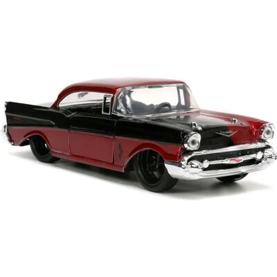 Jada Toys Harley Quinn Chevy Bel Air 1:32 Modell - Leksak Jada Toys Harley Quinn Chevy Bel Air 1:32 Modell - Leksak
