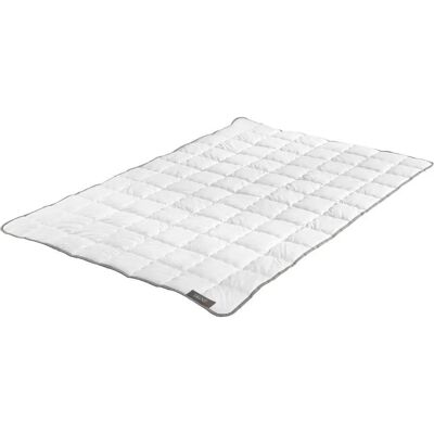 Badenia Trendline Leichte Bettdecke - 155x220cm - All Seasons Badenia Trendline Leichte Bettdecke - 155x220cm - All Seasons