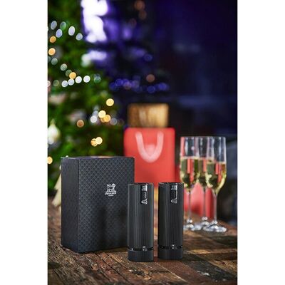 Peugeot Night Electric - Elektrische Pfeffer- und Salzmühlen - Elegantes Geschenkset Peugeot Night Electric - Elektrische Pfeffer- und Salzmühlen - Elegantes Geschenkset