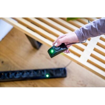 Regleta Brennenstuhl con protección contra sobretensiones 7 enchufes - 2m - Negro Regleta Brennenstuhl con protección contra sobretensiones 7 enchufes - 2m - Negro