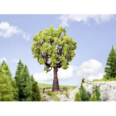 NOCH 21761 Scale Model Oak Tree - Model Landscape Accessory NOCH 21761 Scale Model Oak Tree - Model Landscape Accessory