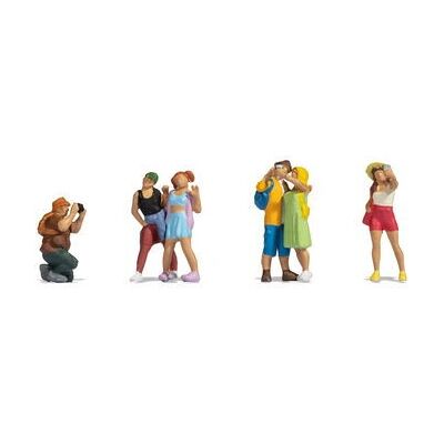 NOCH 36473 N Scale Model Figures - Tourist Set NOCH 36473 N Scale Model Figures - Tourist Set
