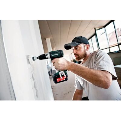 Metabo BS 18 LT Akku-Bohrschrauber - 18V 2x LiHD, 60 Nm Metabo BS 18 LT Akku-Bohrschrauber - 18V 2x LiHD, 60 Nm
