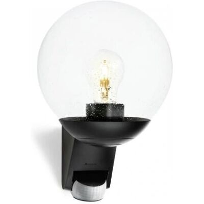 Utomhusvägglampa STEINEL L 585 S med rörelsesensor - IP44 Utomhusvägglampa STEINEL L 585 S med rörelsesensor - IP44