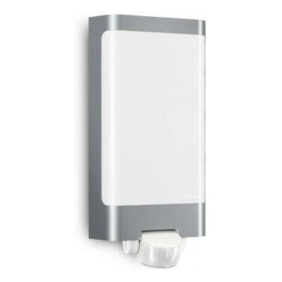 Steinel Edelstahl LED Außenwandleuchte - 180° Sensor Steinel Edelstahl LED Außenwandleuchte - 180° Sensor