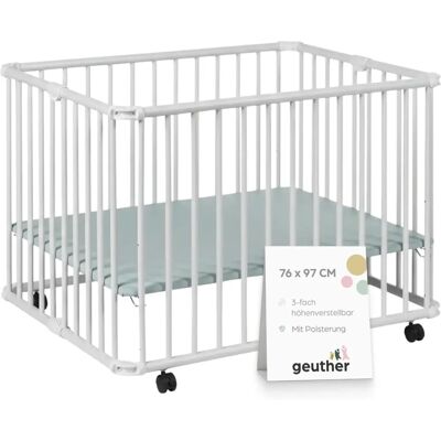 Geuther - Lucilee - Blanc - Fond vert d'eau - Playpen - Publicité Geuther - Lucilee - Blanc - Fond vert d'eau - Playpen - Publicité