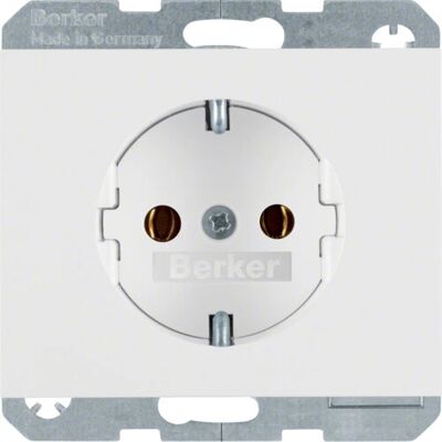 Hager 47157009 Prise Schuko IP20 Blanche - Prise - Publicité Hager 47157009 Prise Schuko IP20 Blanche - Prise - Publicité