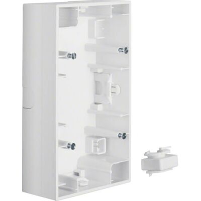 Hager 10427009 Enchufe de Pared - 2 Puertos, Blanco Hager 10427009 Enchufe de Pared - 2 Puertos, Blanco