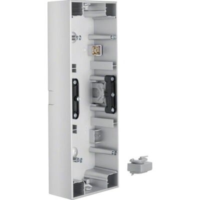 Berker 10537003 Aluminium Aufputz-Gehäuse - 3 Module - Steckdosenbox Berker 10537003 Aluminium Aufputz-Gehäuse - 3 Module - Steckdosenbox