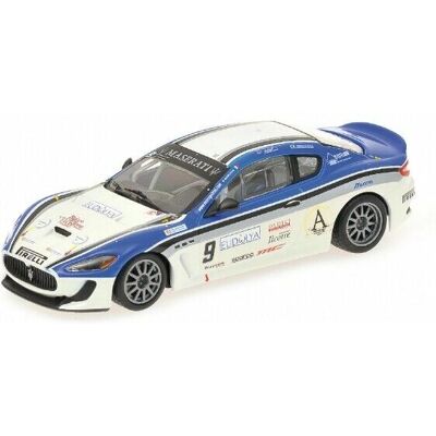 MINICHAMPS - Granturismo MC GT4 - 1:43 Maßstab - Die-Cast-Modell MINICHAMPS - Granturismo MC GT4 - 1:43 Maßstab - Die-Cast-Modell