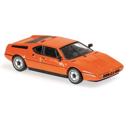 Model samochodu sportowego MINICHAMPS - Skala 1:43 Model samochodu sportowego MINICHAMPS - Skala 1:43