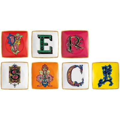 Versace 7 stk firkantede porselensskåler Holiday Alphabet Versace 7 stk firkantede porselensskåler Holiday Alphabet