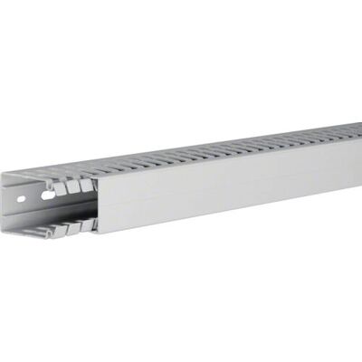 Hager HA760040 Kabelkanal - 2000 mm, Lichtgrau Hager HA760040 Kabelkanal - 2000 mm, Lichtgrau