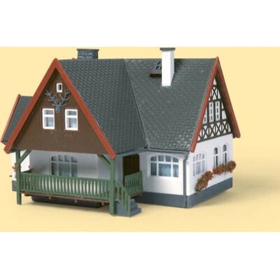 Auhagen 12225 Modellhaus - H0 Waldszene Zubehör Auhagen 12225 Modellhaus - H0 Waldszene Zubehör