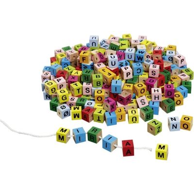 Goki Buchstabenwürfel - Bunte Alphabetkuben für Kinder Goki Buchstabenwürfel - Bunte Alphabetkuben für Kinder