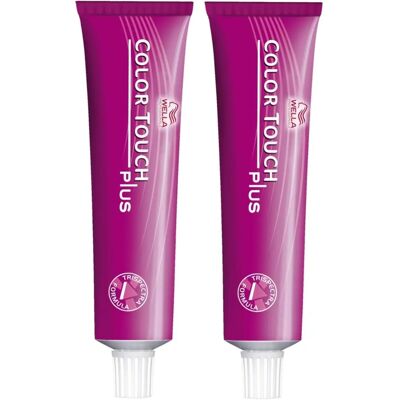 Wella Marke Model - Colour Touch Plus Demi Permanent Haarfarbe - Mittelbraun Wella Marke Model - Colour Touch Plus Demi Permanent Haarfarbe - Mittelbraun