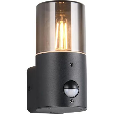 TRIO Außenwandleuchte mit Sensor - E27 - IP44 TRIO Außenwandleuchte mit Sensor - E27 - IP44