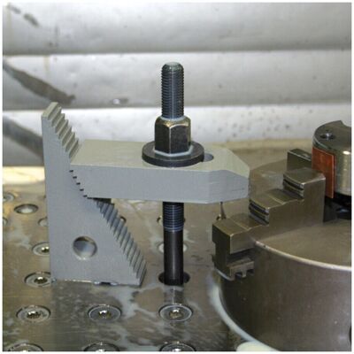 Andreas Maier GmbH & Co. KG M16x80mm gehärtete Schraube - DIN 6379 Andreas Maier GmbH & Co. KG M16x80mm gehärtete Schraube - DIN 6379