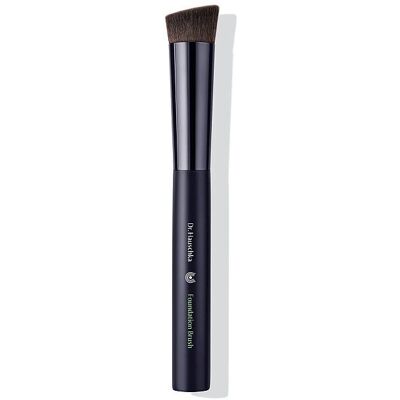 Dr. Hauschka Foundation Brush - Nestemäinen meikkityökalu Dr. Hauschka Foundation Brush - Nestemäinen meikkityökalu