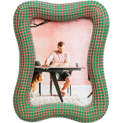 KARE+ Wavy Green/Pink Picture Frame - Picture Frame KARE+ Wavy Green/Pink Picture Frame - Picture Frame