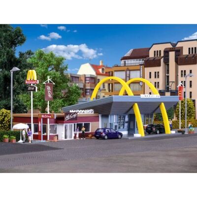 Vollmer H0 McDonald's Schnellrestaurant mit McCafé Vollmer H0 McDonald's Schnellrestaurant mit McCafé