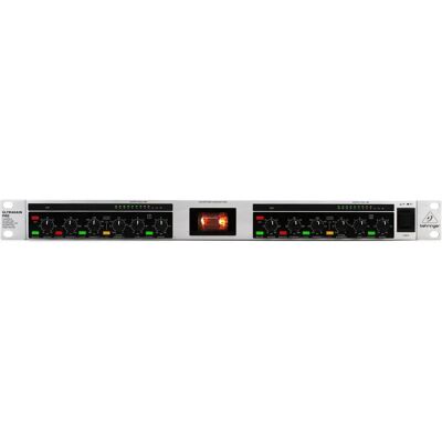 Behringer MIC2200 V2 Mikrofonförförstärkare - Rör, 2 Kanaler Behringer MIC2200 V2 Mikrofonförförstärkare - Rör, 2 Kanaler