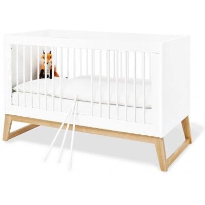 Pinolino Weiß Kinderbett mit verstellbarem Lattenrost Pinolino Weiß Kinderbett mit verstellbarem Lattenrost