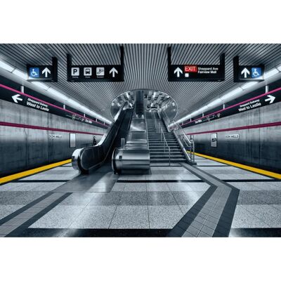 KOMAR U-Bahn Wandbild - 368x254 cm - Bunte Stadtkunst KOMAR U-Bahn Wandbild - 368x254 cm - Bunte Stadtkunst