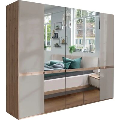 Wiemann Barcelona Kleiderschrank - 5 Türen, Verstellbare Einlegeböden, Made in Germany Wiemann Barcelona Kleiderschrank - 5 Türen, Verstellbare Einlegeböden, Made in Germany