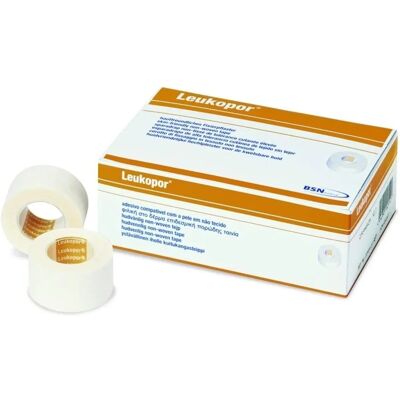 Leukoplast 500x5cm - Nastro medico - Confezione da 6 Leukoplast 500x5cm - Nastro medico - Confezione da 6