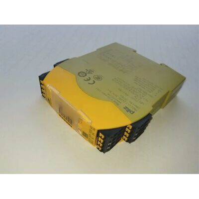 Pilz PNOZ s4 C 751104 - Sicherheitsrelais - 24V/DC - 3 NO, 1 NC Pilz PNOZ s4 C 751104 - Sicherheitsrelais - 24V/DC - 3 NO, 1 NC