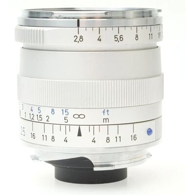 Zeiss Biogon T* 25mm f/2.8 ZM - Argent - Publicité Zeiss Biogon T* 25mm f/2.8 ZM - Argent - Publicité