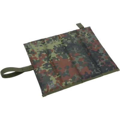 Tapis de siège pliable Brandit - flecktarn - Publicité Tapis de siège pliable Brandit - flecktarn - Publicité