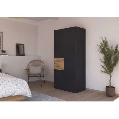 Rauch Maika Kleiderschrank - Verstellbare Regale, 3 Türen, 2 Schubladen Rauch Maika Kleiderschrank - Verstellbare Regale, 3 Türen, 2 Schubladen