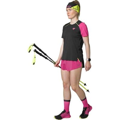 Dynafit Vrouwen DNA Trail Running T-shirt - Ademend, Lichtgewicht, Reflecterende elementen Dynafit Vrouwen DNA Trail Running T-shirt - Ademend, Lichtgewicht, Reflecterende elementen