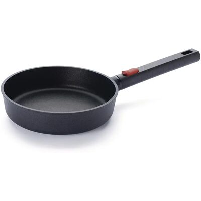 WOLL Eco Logic QXR Stekpanna - 20cm, Svart, PFAS-fri, Induktion WOLL Eco Logic QXR Stekpanna - 20cm, Svart, PFAS-fri, Induktion
