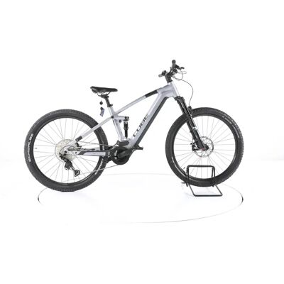 Cube Stereo Hybrid 120 Race 750 - VTT électrique - Publicité Cube Stereo Hybrid 120 Race 750 - VTT électrique - Publicité