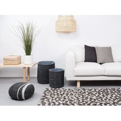 Tapis en laine Hardy de myfelt - Carré, Gris, Écologique - Tapis - Publicité Tapis en laine Hardy de myfelt - Carré, Gris, Écologique - Tapis - Publicité
