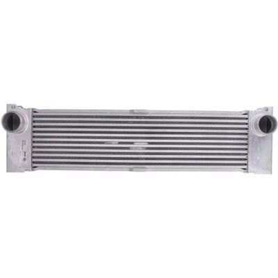 MAHLE Vito Viano Intercooler - Ilma-ilma alumiinijäähdytin MAHLE Vito Viano Intercooler - Ilma-ilma alumiinijäähdytin